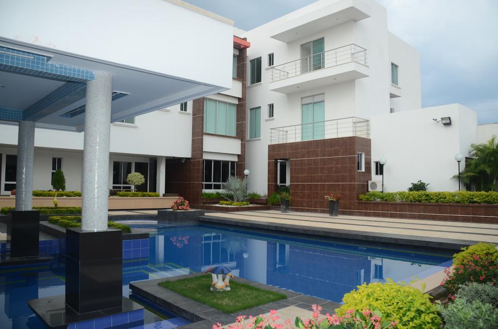 Hotel Saraje San Juan del Cesar Bagian luar foto