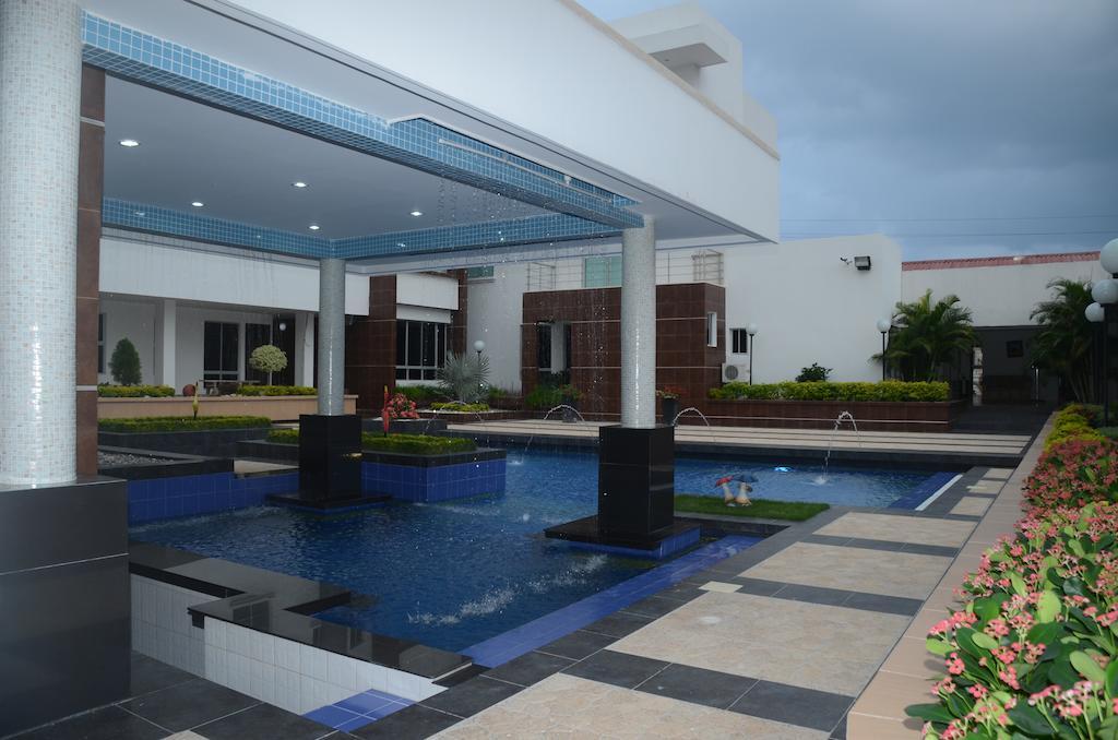 Hotel Saraje San Juan del Cesar Bagian luar foto