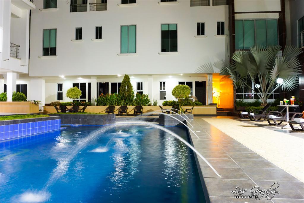 Hotel Saraje San Juan del Cesar Bagian luar foto