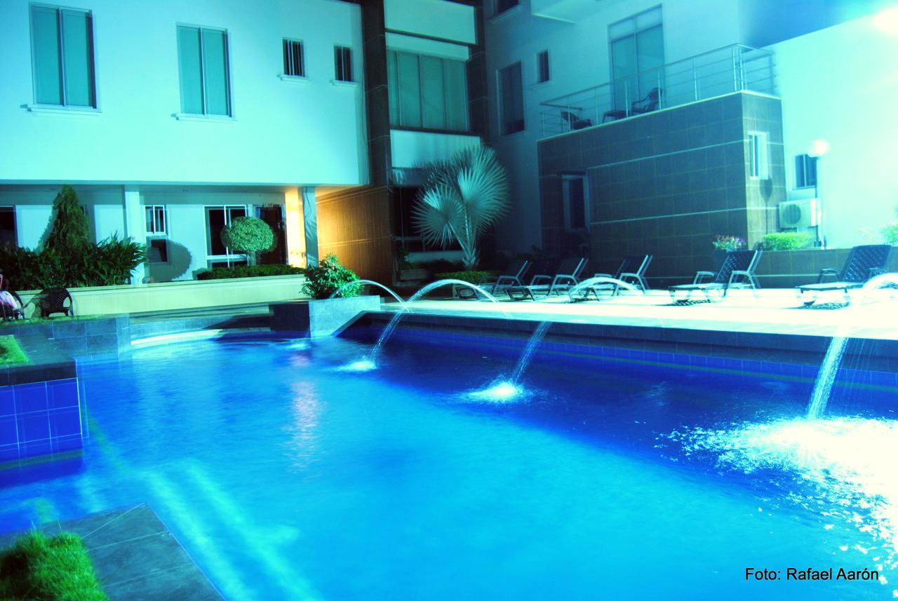 Hotel Saraje San Juan del Cesar Bagian luar foto